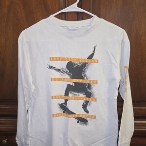 H&M White Skateboard Graphic Long Sleeve Tee